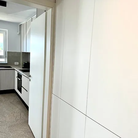 4friendscoresibrasov K Apartment