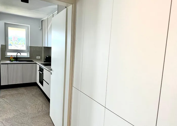 4friendscoresibrasov K Apartment